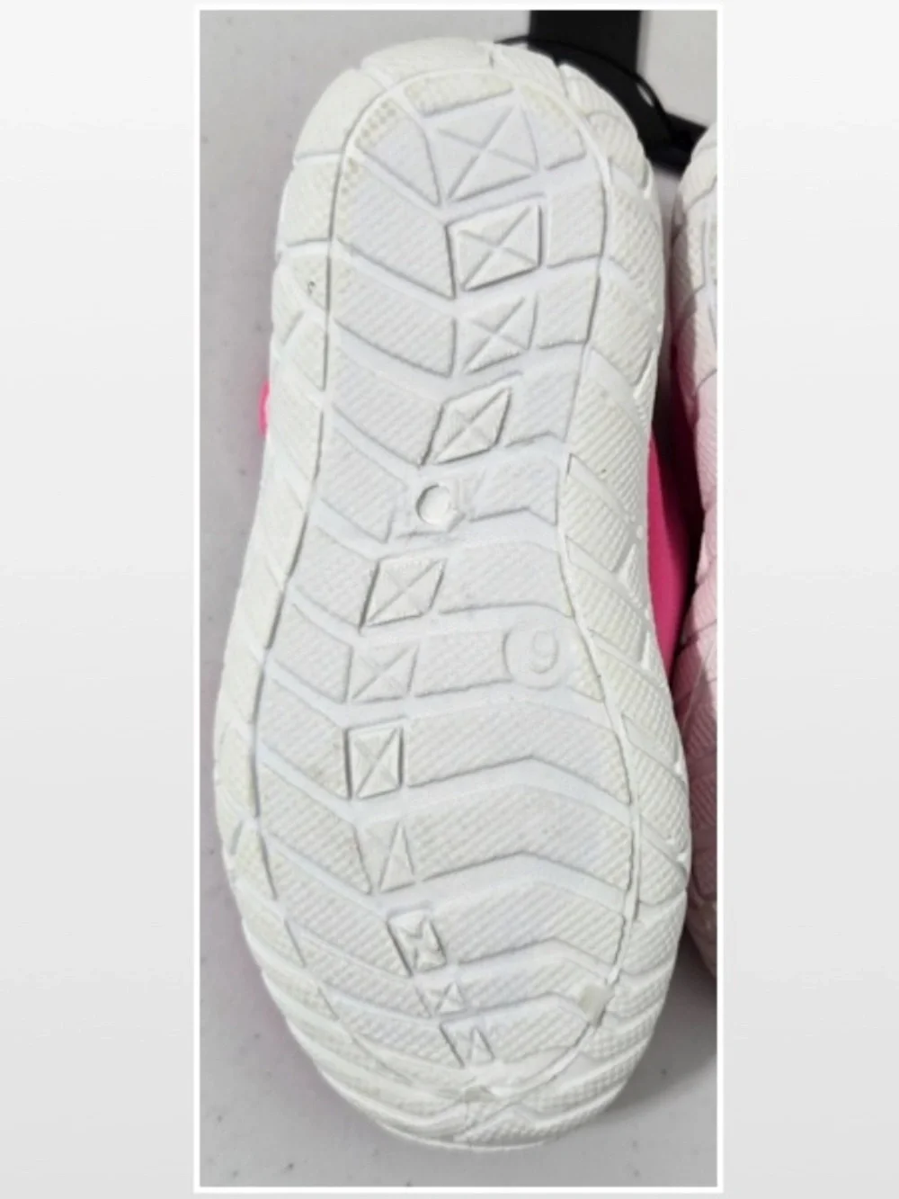 New Wave Zone Water Shoes Girls Size 6 Toddlers Pink White Mesh Kids NWT